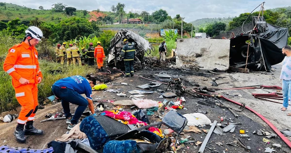 Imagem - Ônibus foi trocado antes do acidente que matou 41 pessoas em MG; empresa cita ar-condicionado