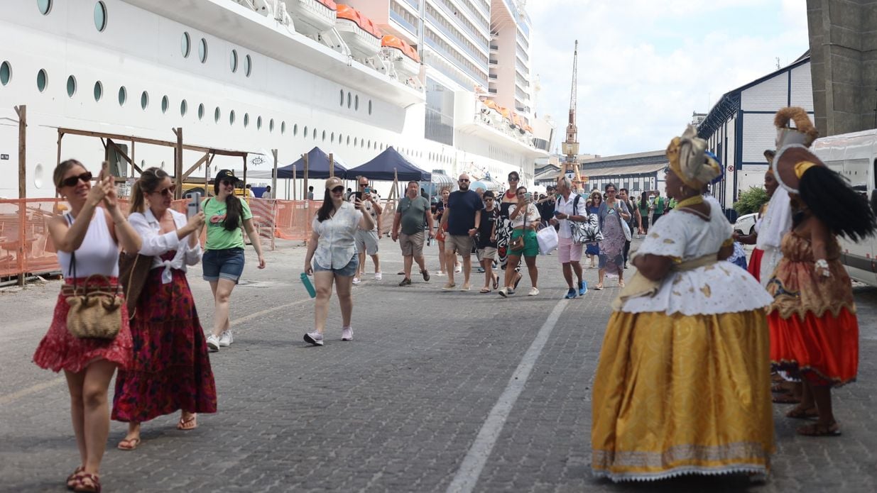 Imagem - Mais de 6 mil turistas desembarcam de cruzeiro para curtir Salvador na véspera do Natal