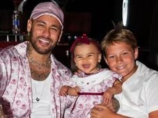 Imagem - Neymar elogia Davi Lucca e brinca sobre filhas: 'Vão enrolar playboys'