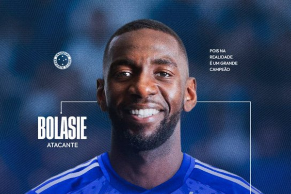 Bolasie é o novo reforço do Cruzeiro para 2025