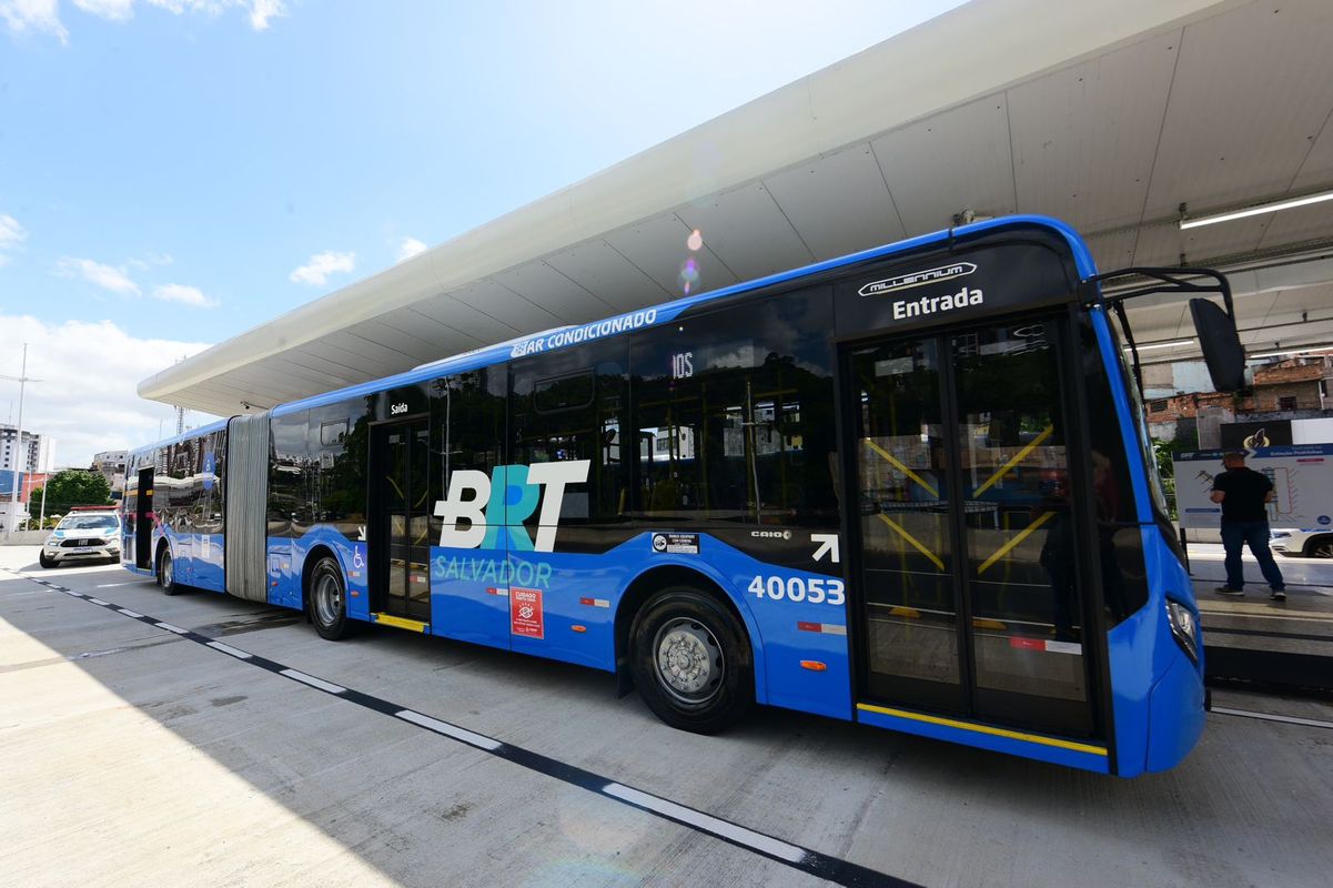 Ônibus do BRT