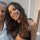Imagem - Anitta tieta Maria Bethânia em camarim e ganha declaração: 'Admiração mútua'