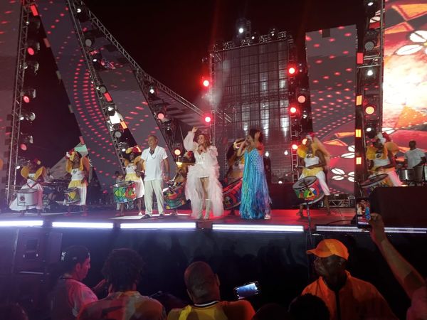 Daniela Mercury comanda show por Vitor Rocha/CORREIO