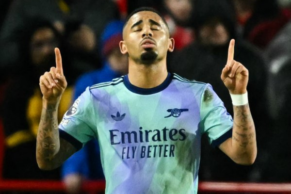 Gabriel Jesus deixou sua marca no confronto contra o Brentford