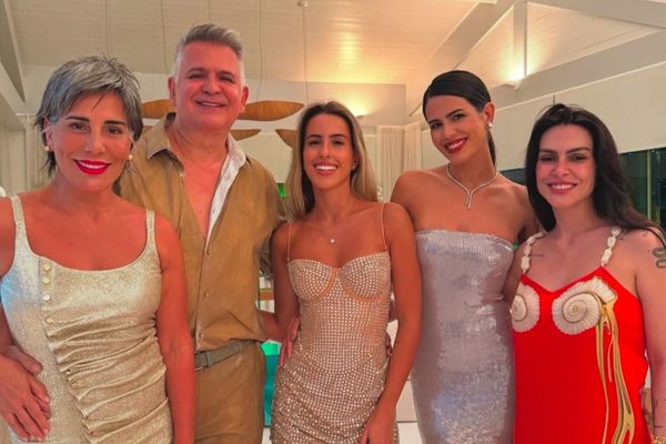 Glória Pires e a família