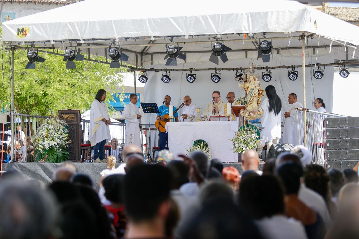 Missa foi celebrada pelo arcebispo de Salvador durante a primeira sexta-feira do ano