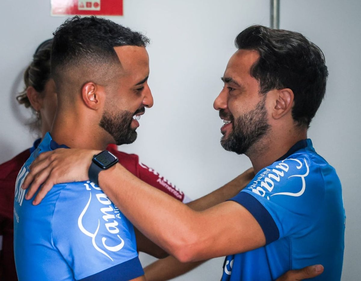 Retorno foi marcado por reencontro entre os atletas do tricolor