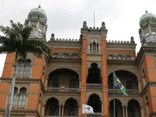 Imagem - Policiais entram sem autorização em campus da Fiocruz durante operação