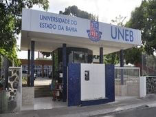 Imagem - Associação de ex-alunos da Uneb oferece cursos de idiomas com preços populares