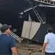 Imagem - Chuvas e ventos fortes derrubam palco de festa na Bahia e show é cancelado