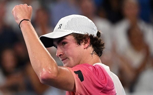 João Fonseca venceu o russo Andrey Rublev no Australian Open