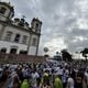 Imagem - A pé, de bike e pelo mar: fiéis chegam cedo ao Santuário Senhor do Bonfim