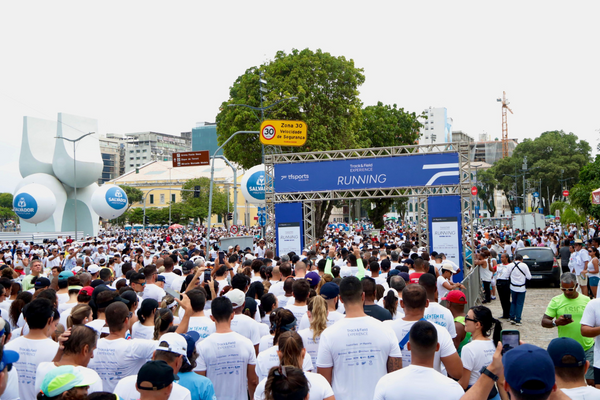 A Corrida Sagrada 2025 ocorreu sob clima de Lavagem do Senhor do Bonfim