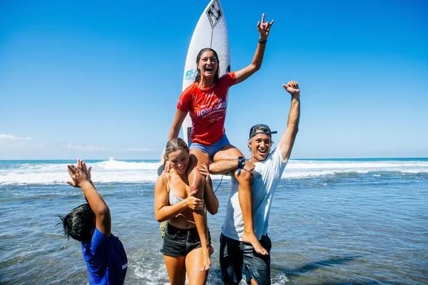 Luana Silva conquistou o título do Mundial Júnior da WSL