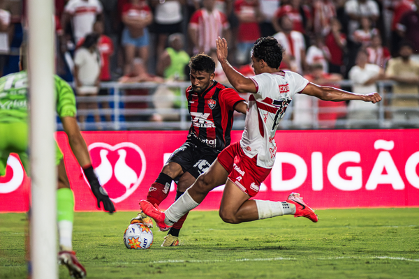 Na estreia do Nordestão, Vitória empata com o CRB fora de casa