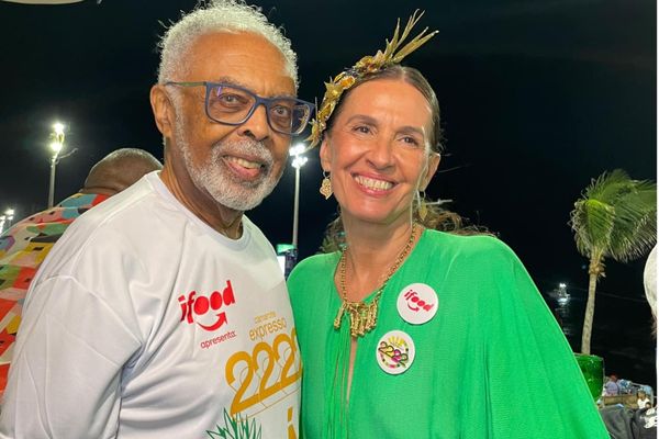 O casal Gilberto Gil e Flora Gil também figura entre os moradores mais conhecidos, especialmente porque, durante o Carnaval, costumam transformar o espaço em base para o tradicional camarote Expresso 2222 por Divulgação/Arquivo