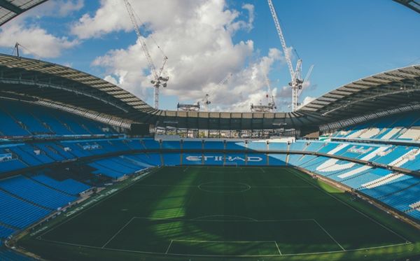 Jogo será disputado no Etihad Stadium, em Manchester