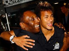 Imagem - Neymar Pai compra marca Pelé e traz direitos do Rei do Futebol de volta ao Brasil