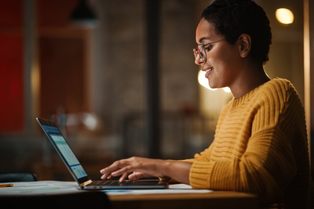 Ajuste as configurações do navegador e opte por bloquear os cookies de terceiros (Imagem: Gorodenkoff | Shutterstock)