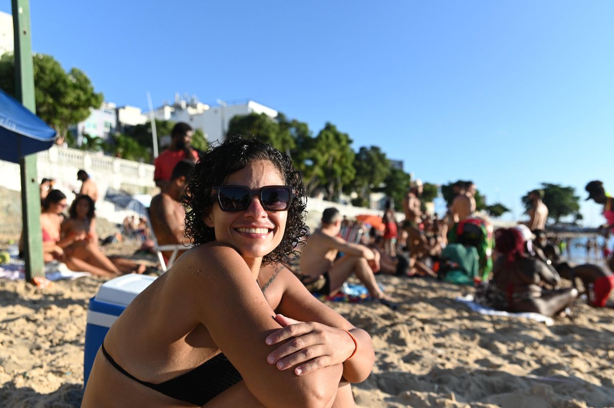 Mariana Nunes, no Praia do Porto da Barra