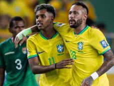 Imagem - Rodrygo comemora volta de Neymar ao Santos: 'Meu ídolo'