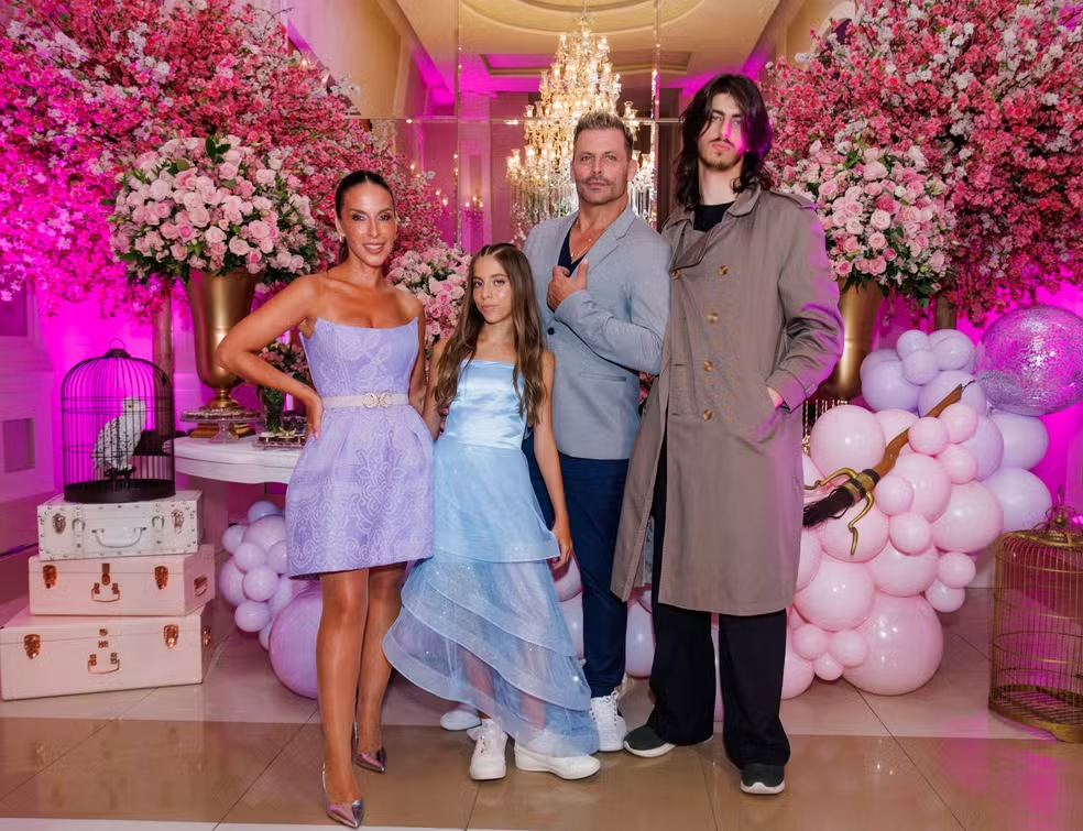 Filho de Henri Castelli é bastante alto por Reprodução