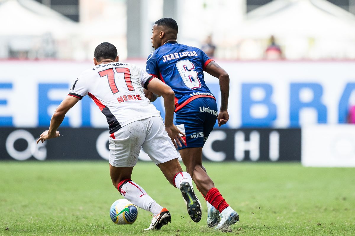 Bahia e Vitória se enfrentam neste sábado (1º), na Fonte Nova