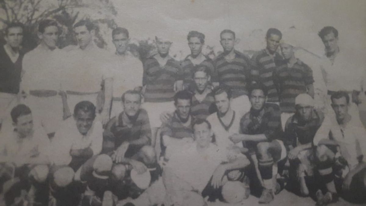 O primeiro 'Ba-Vi' foi disputado no Campo da Graça, em 1932