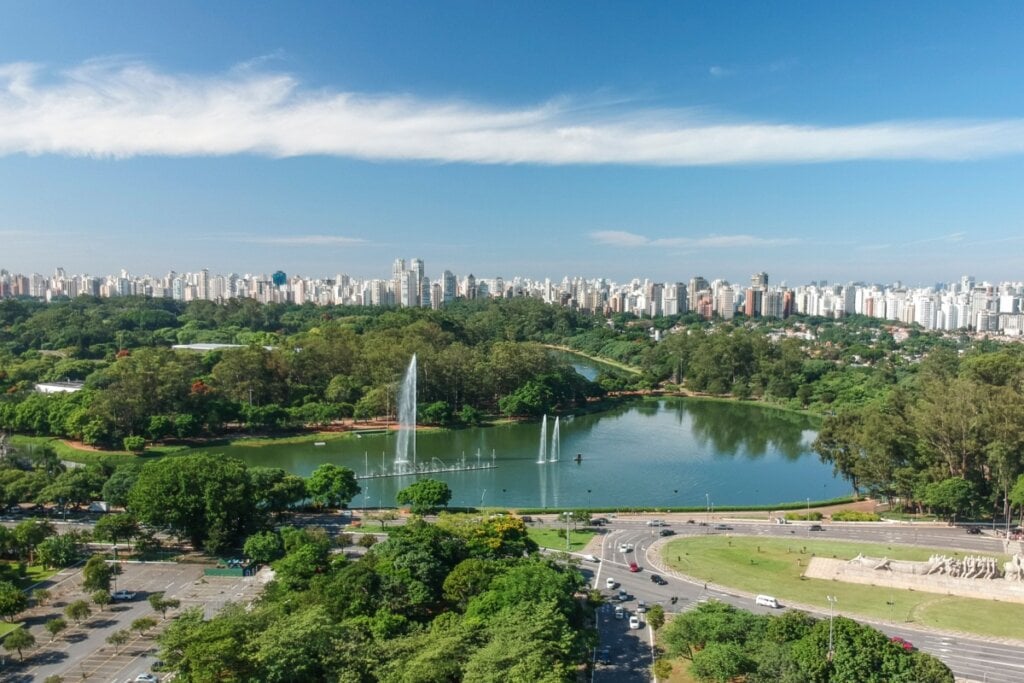 O Parque Ibirapuera é um refúgio no meio da cidade (Imagem: windwalk | Shutterstock)