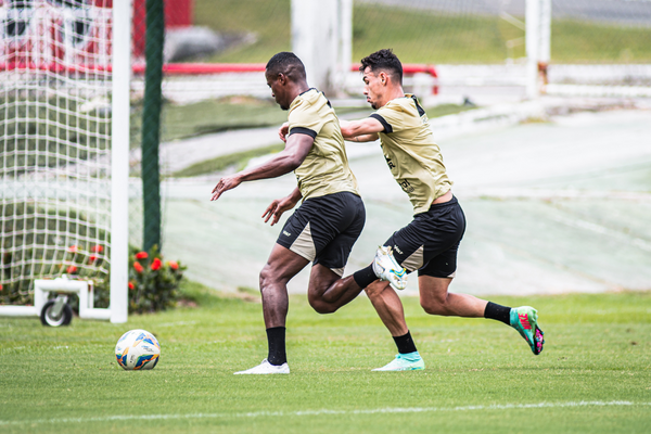 Vitória joga pela Copa do Nordeste nesta terça-feira (4)