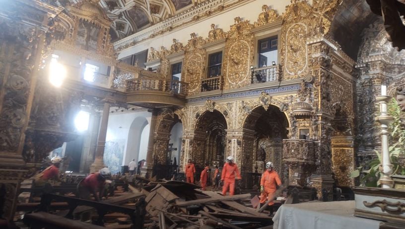 Imagem - Tragédia: teto da Igreja São Francisco de Assis desaba