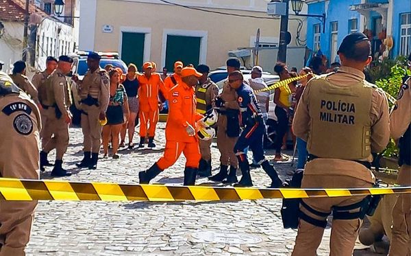 Mulher morreu após desabamento de teto de igreja