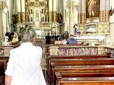 Imagem - Maria Bethânia visita Igreja do Bonfim antes de show com Caetano na Fonte Nova