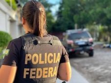 Imagem - PF cumpre mandados contra rede de pornografia infantil com 2,7 mil membros na Bahia