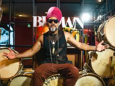 Imagem - Carlinhos Brown anuncia camarote no Carnaval de Salvador com shows, exposições e celebrações à Axé Music