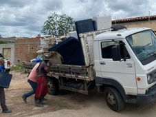 Imagem - Equipamentos de hospital avaliados em R$ 500 mil são encontrados em imóvel na Bahia