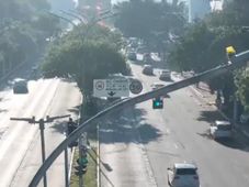 Imagem - Bola de fogo: vídeo mostra momento da explosão do avião que caiu em avenida de São Paulo