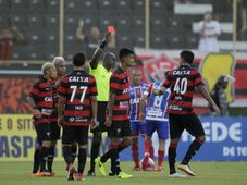 Imagem - ‘O Bahia tinha poder dentro do tribunal’, dispara Mancini sobre punições após o ‘Ba-Vi da Paz’