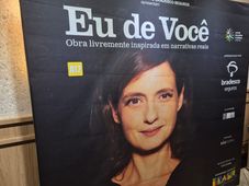 Imagem - Denise Fraga exalta o teatro durante apresentação em Salvador