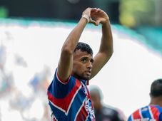 Imagem - Veja qual música Lucho pediu no Fantástico após marcar três gols em goleada do Bahia