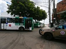 Imagem - Comando Vermelho planejou ação para queimar cinco ônibus em Tancredo Neves