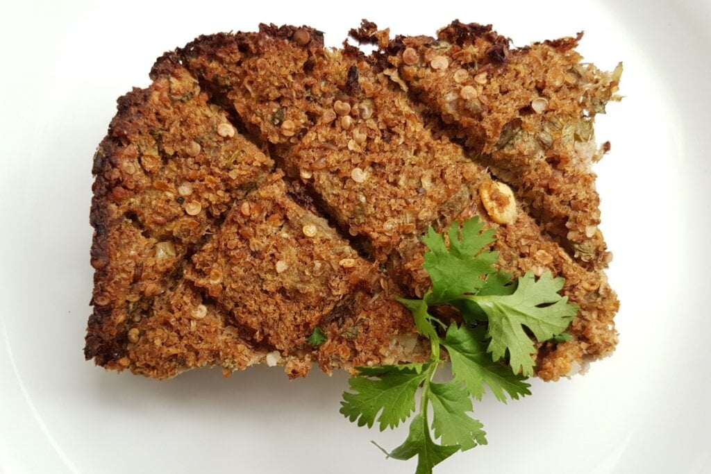 Kibe de forno com quinoa e castanhas (Imagem: Thiago Colares | Shutterstock)