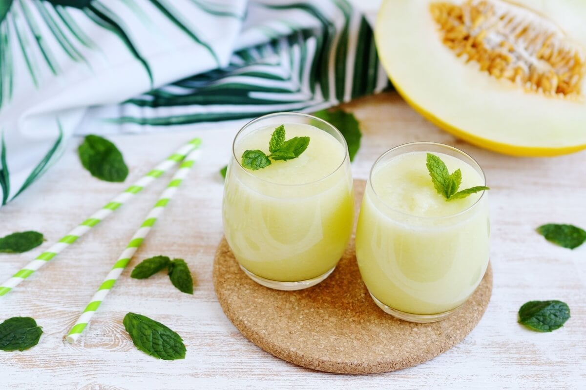 
Vitamina de melão e hortelã (Imagem: Milenie | Shutterstock) 