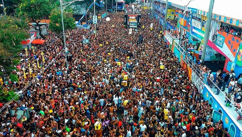 Imagem - Estrela do Axé que parou carreira para cuidar de esposa com câncer volta ao Carnaval de Salvador