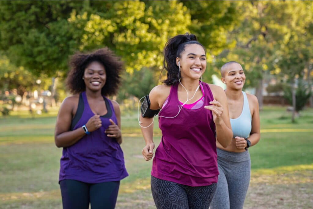 A corrida por agravar quadros de enfraquecimento do assoalho pélvico (Imagem: Rido | Shutterstock)