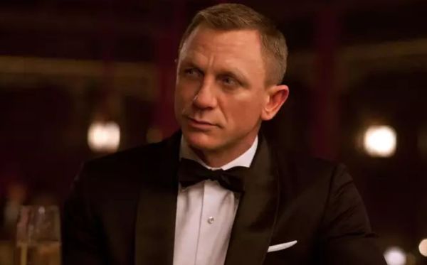 Daniel Craig