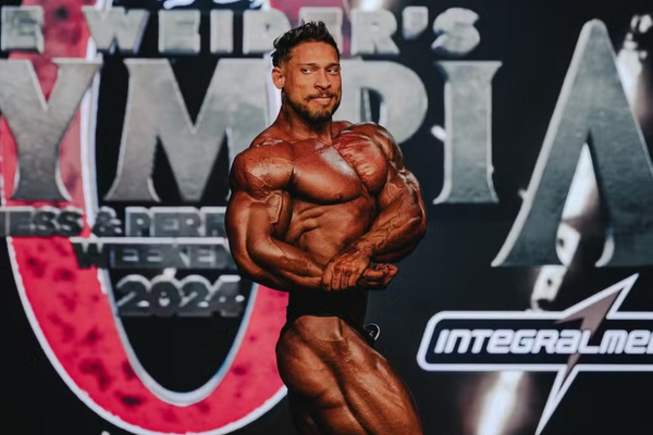 Fisiculturista brasileiro Ramon Dino em apresentação do Mr. Olympia 2024