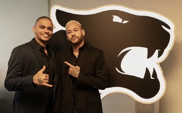 Neymar e o amigo Cris Guedes, presidentes da FURIA na Kings League