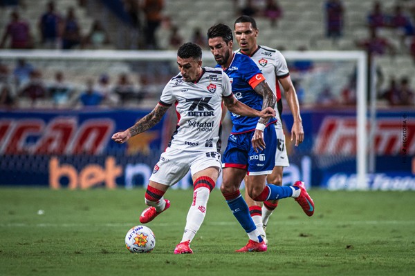 Fortaleza 1x2 Vitória - Fase de grupos Copa do Nordeste 2025 por Victor Ferreira/EC Vitória