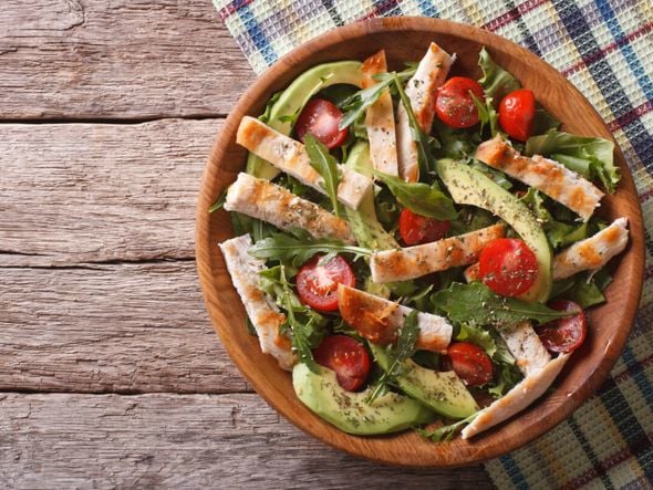 Imagem - 6 receitas de saladas termogênicas para ajudar a emagrecer